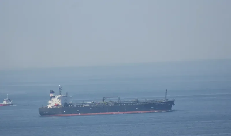 CROWN JEWELS Tanker IMO 9202388