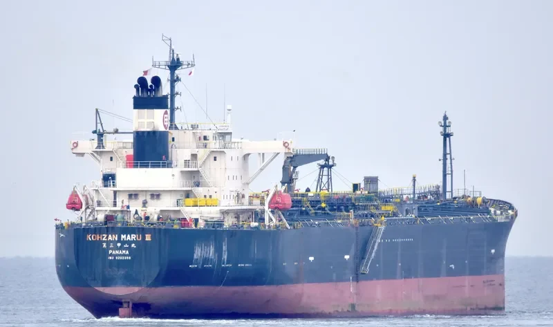 CROWN JEWELS Tanker IMO 9202388 photo 5