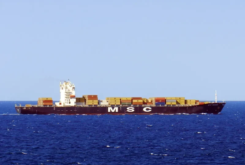 MSC REGINA Container Ship IMO 9202651 photo 6