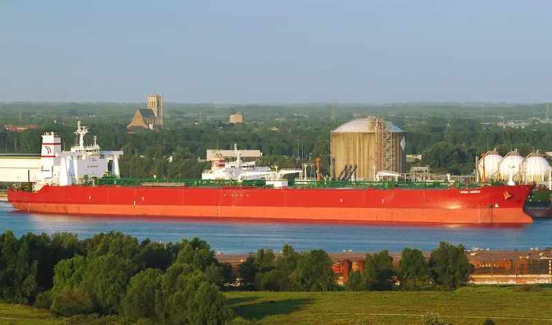 ERMIS Tanker IMO 9203265 photo 3