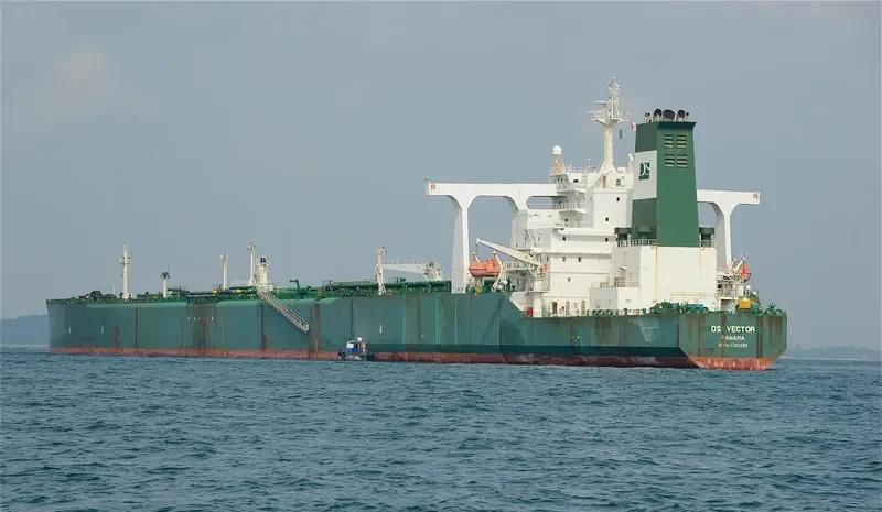 DS VECTOR Tanker IMO 9203289 photo 2