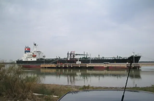 SANMAR SITAR Tanker IMO 9203801 photo 2
