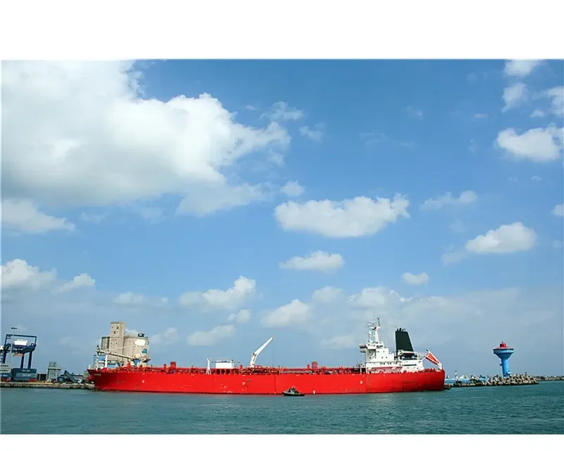 FOREVER RICH Tanker IMO 9203928 photo 5