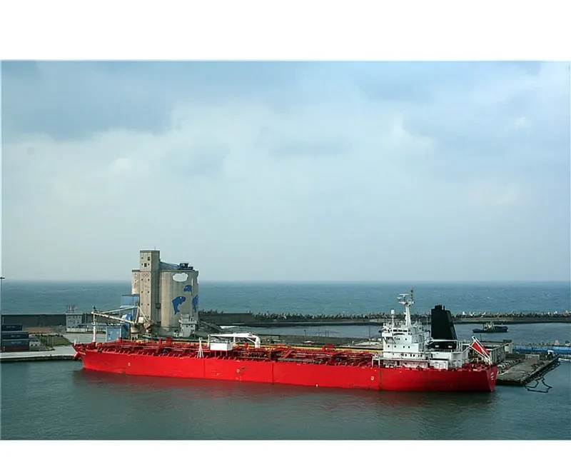 FOREVER RICH Tanker IMO 9203928 photo 6