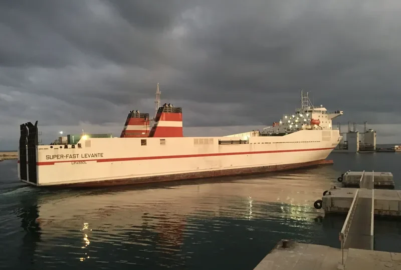 SUPER FAST LEVANTE Ro-Ro IMO 9204362