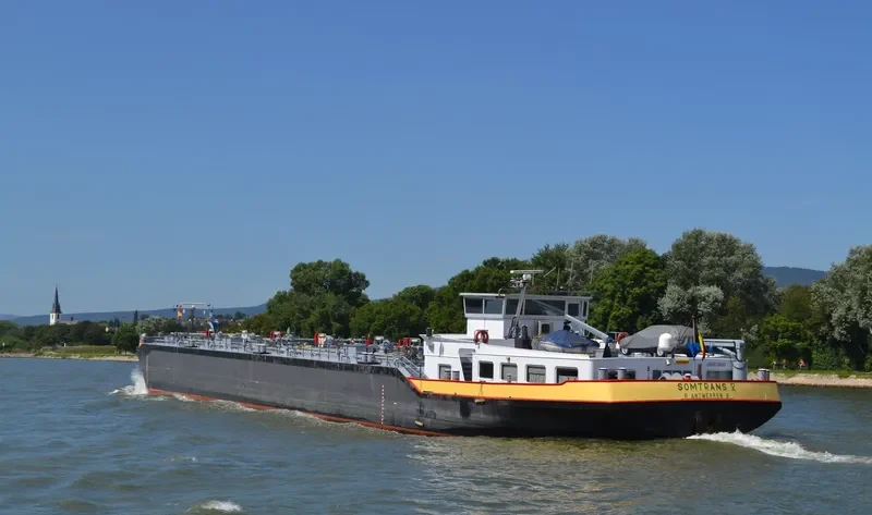 SOMTRANS V Tanker IMO 9204415 photo 7