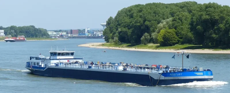 MERCURY Tanker IMO 9204427 photo 5