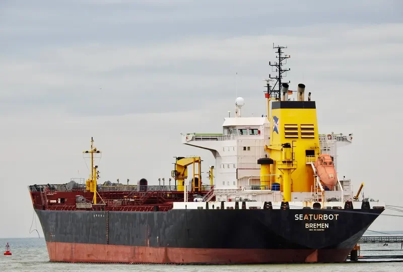 SEATURBOT Tanker IMO 9204764 photo 2