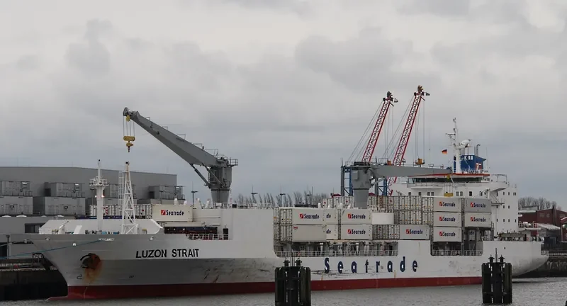 LUZON STRAIT General Cargo IMO 9204960