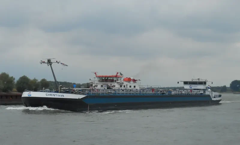 CHRISTIAAN Tanker IMO 9205134 photo 4