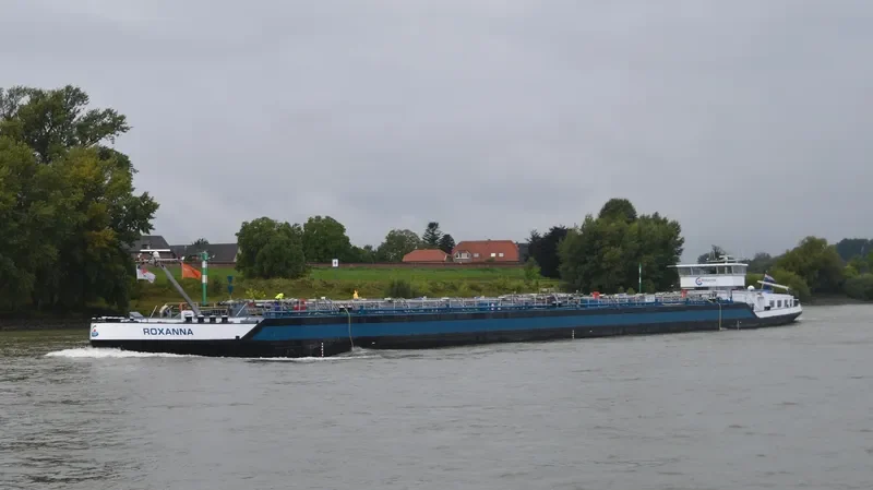 ROXANNA Tanker IMO 9205469 photo 5