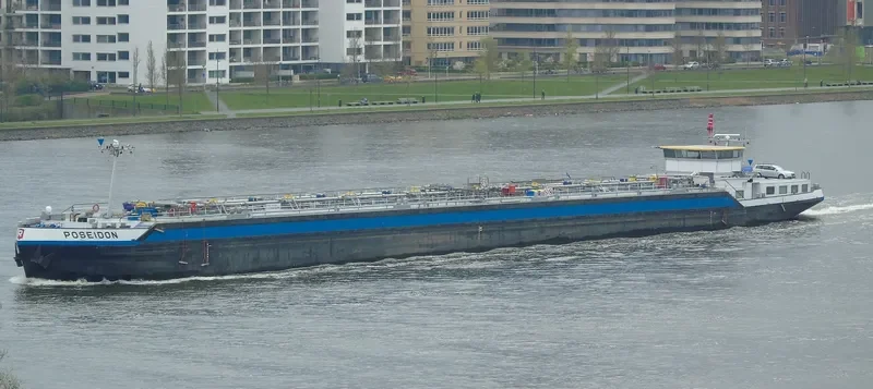 POSEIDON Tanker IMO 9205471 photo 4