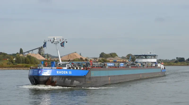 EURASIA Tanker IMO 9205483 photo 3