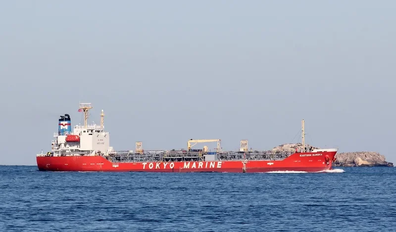 ORIENTAL CHEMI Tanker IMO 9205653 photo 2