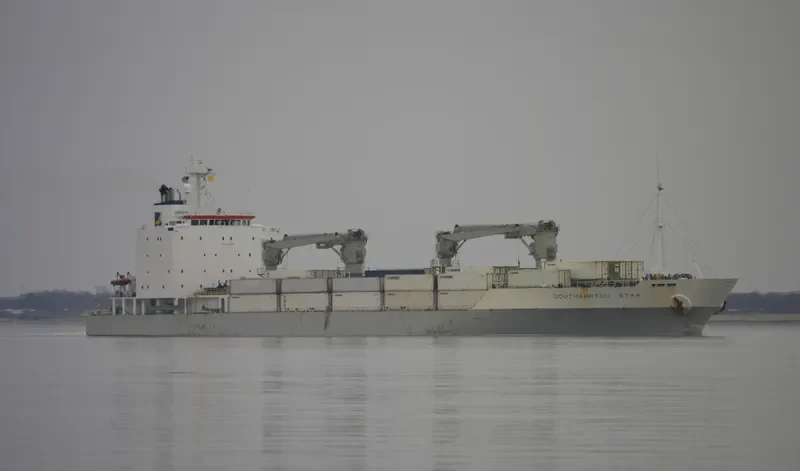 SOUTHAMPTON STAR General Cargo IMO 9206059 photo 4