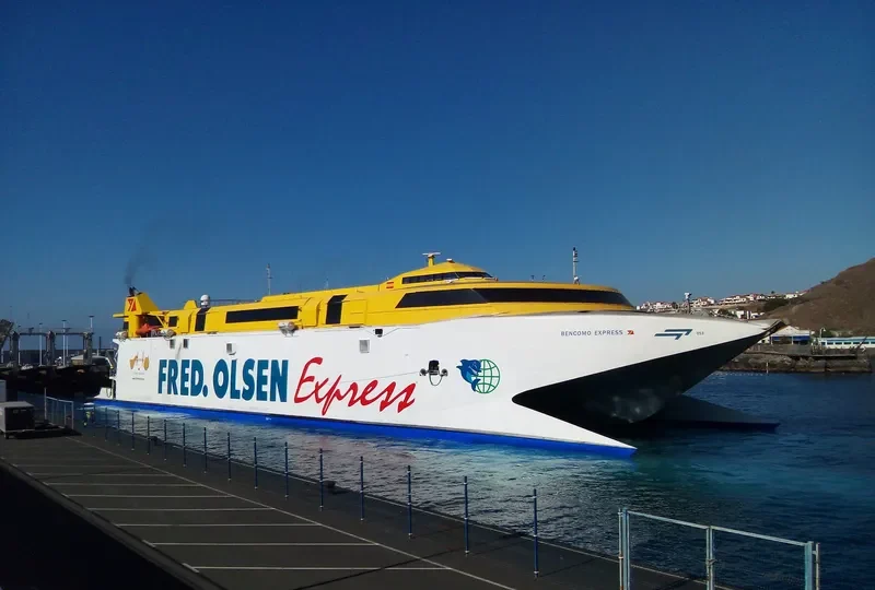 BENCOMO EXPRESS Ro-Ro IMO 9206712 photo 3