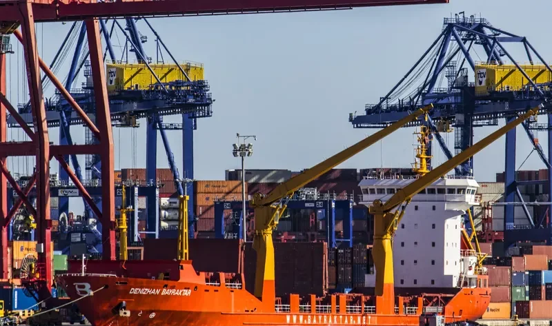 BMI EXPRESS Container Ship IMO 9207261 photo 10