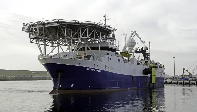 ARTEMIS ARCTIC General Cargo IMO 9207510 photo 2