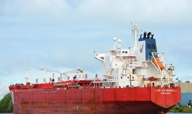LOYALTY Tanker IMO 9207716 photo 4