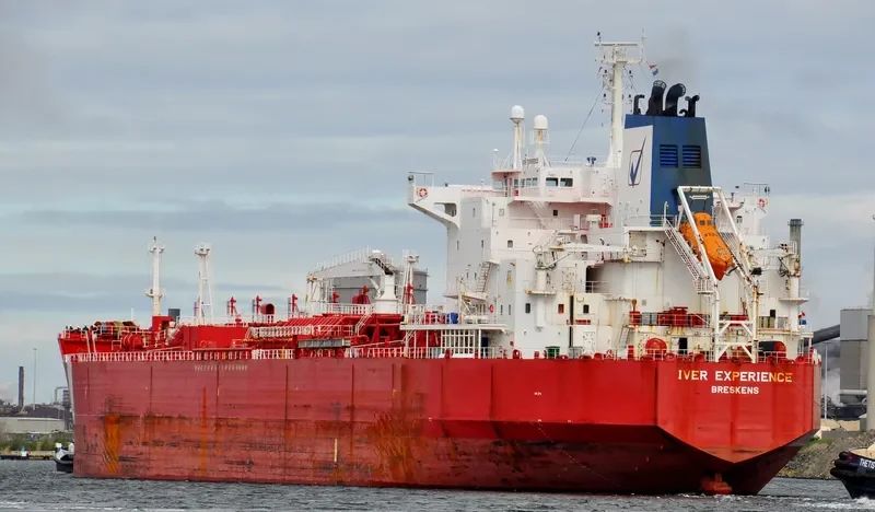 LOYALTY Tanker IMO 9207716 photo 9