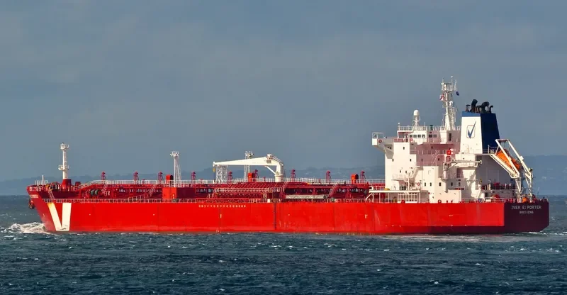 HARI LEELA Tanker IMO 9207728 photo 10