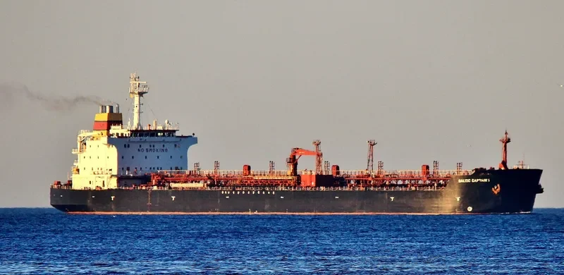 TANGO Tanker IMO 9208100 photo 2