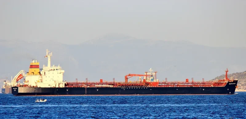 TANGO Tanker IMO 9208100 photo 4