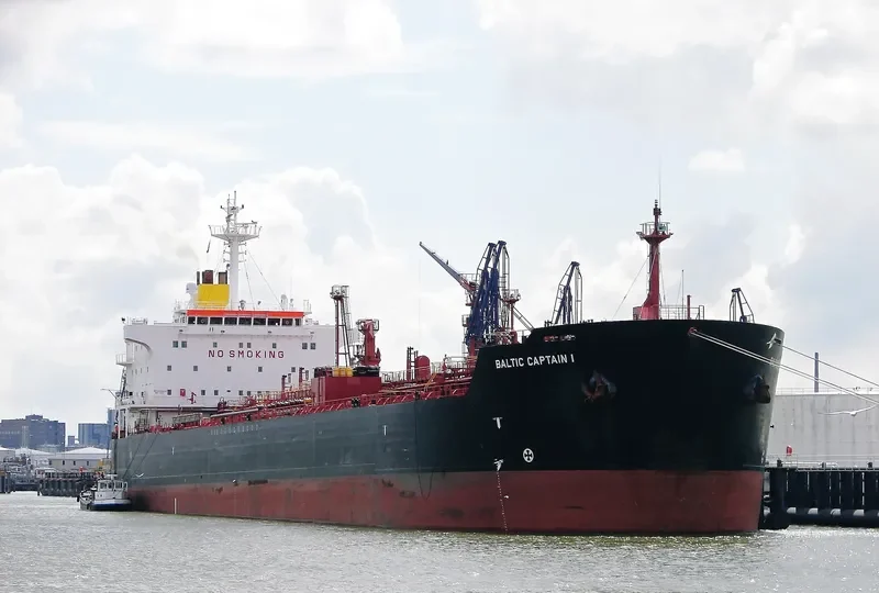 TANGO Tanker IMO 9208100 photo 8