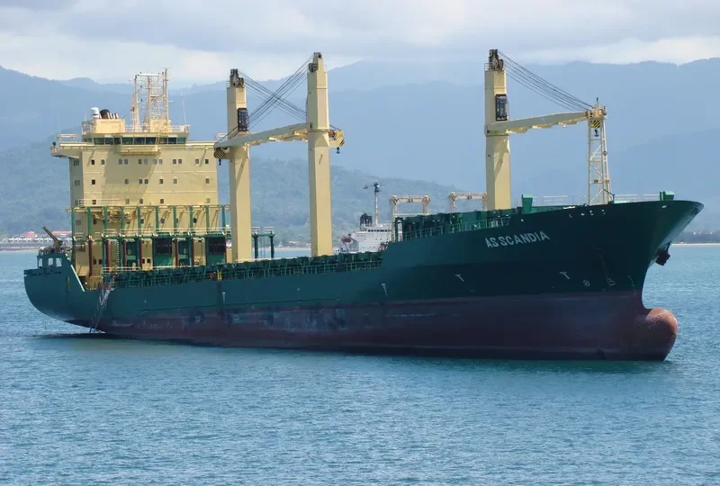 IG 2 Container Ship IMO 9208368 photo 8