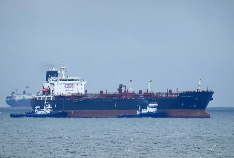 AZZA Tanker IMO 9208473 photo 4