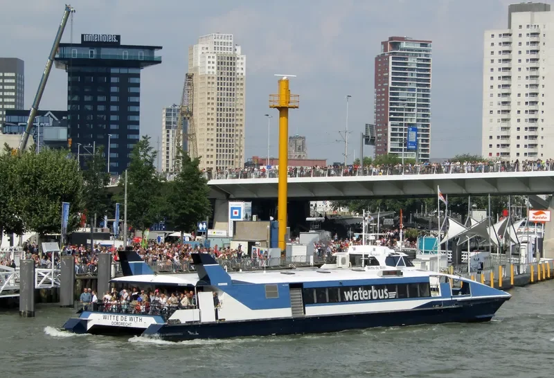 WITTE DE WITH Passenger Ship IMO 9208992 photo 4