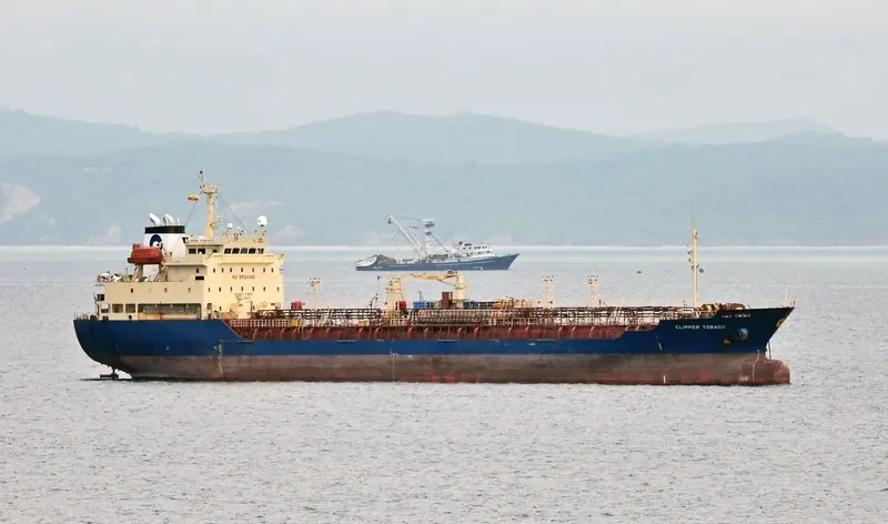ARIN 8 Tanker IMO 9209001