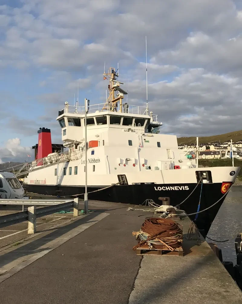 LOCHNEVIS Ro-Ro IMO 9209063 photo 3