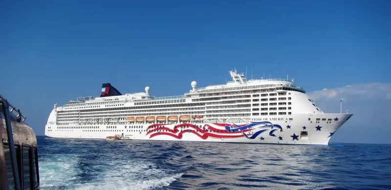 PRIDE OF AMERICA Passenger Ship IMO 9209221 photo 3