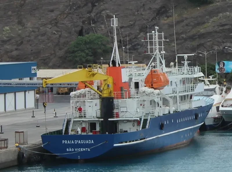 PRAIA D'AGUADA Passenger Ship IMO 9209403 photo 5