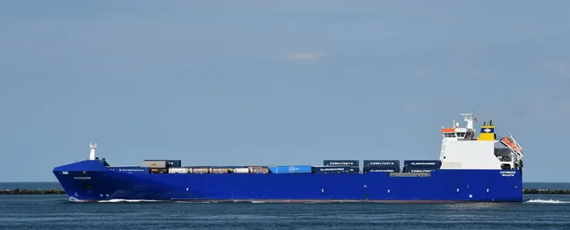 CATHERINE Ro-Ro IMO 9209453 photo 7
