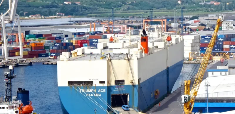 TRIUMPH ACE General Cargo IMO 9209506 photo 6