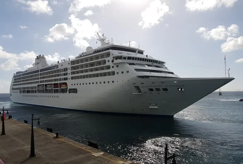SEVEN SEAS MARINER Passenger Ship IMO 9210139 photo 3