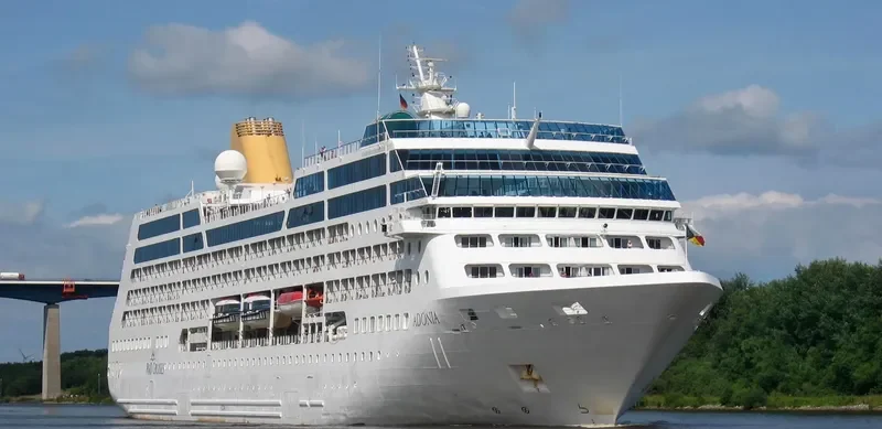 AZAMARA PURSUIT Passenger Ship IMO 9210220