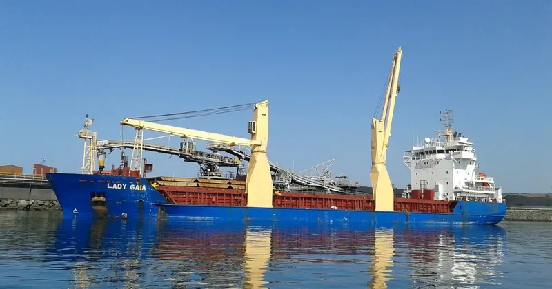 RED TITAN General Cargo IMO 9210268 photo 9