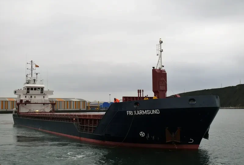 FRI KARMSUND Container Ship IMO 9211066