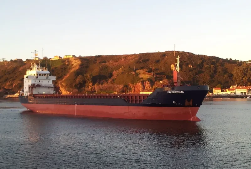 FRI KARMSUND Container Ship IMO 9211066 photo 2