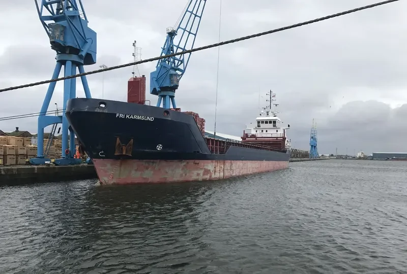 FRI KARMSUND Container Ship IMO 9211066 photo 6