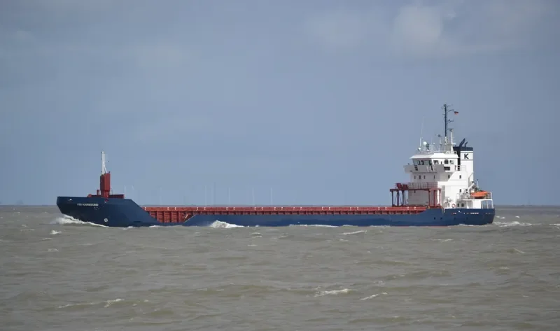 FRI KARMSUND Container Ship IMO 9211066 photo 10