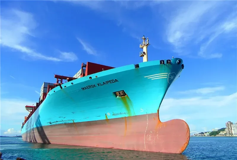 W KLAIPEDA Container Ship IMO 9211482 photo 4