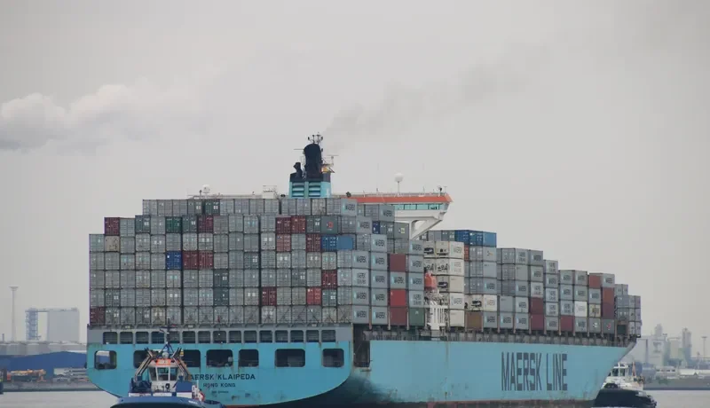W KLAIPEDA Container Ship IMO 9211482 photo 9