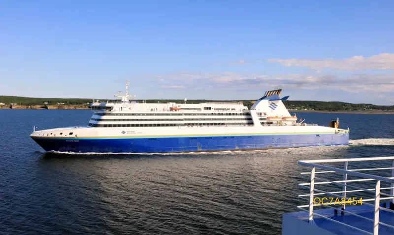 ATLANTIC VISION Ro-Ro IMO 9211509 photo 2
