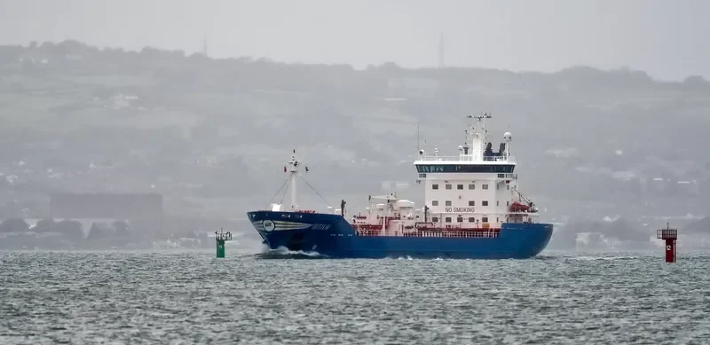 BITHAV Tanker IMO 9211535 photo 2