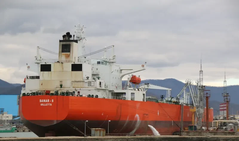 SANAR 8 Tanker IMO 9212008 photo 7