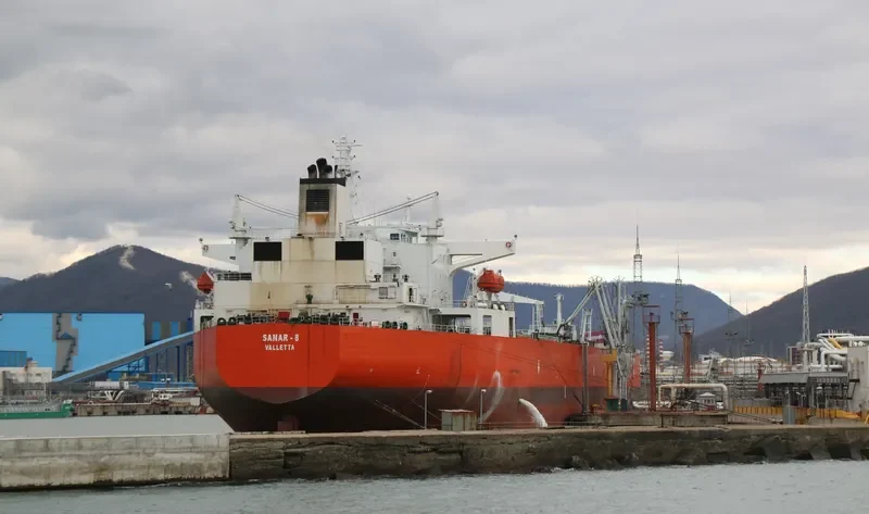 SANAR 8 Tanker IMO 9212008 photo 8